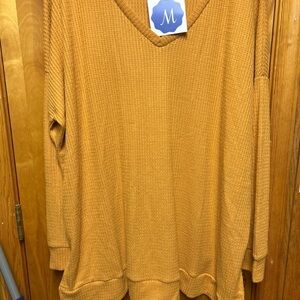 Zenana Outfitters Mustard Knit V-Neck Top